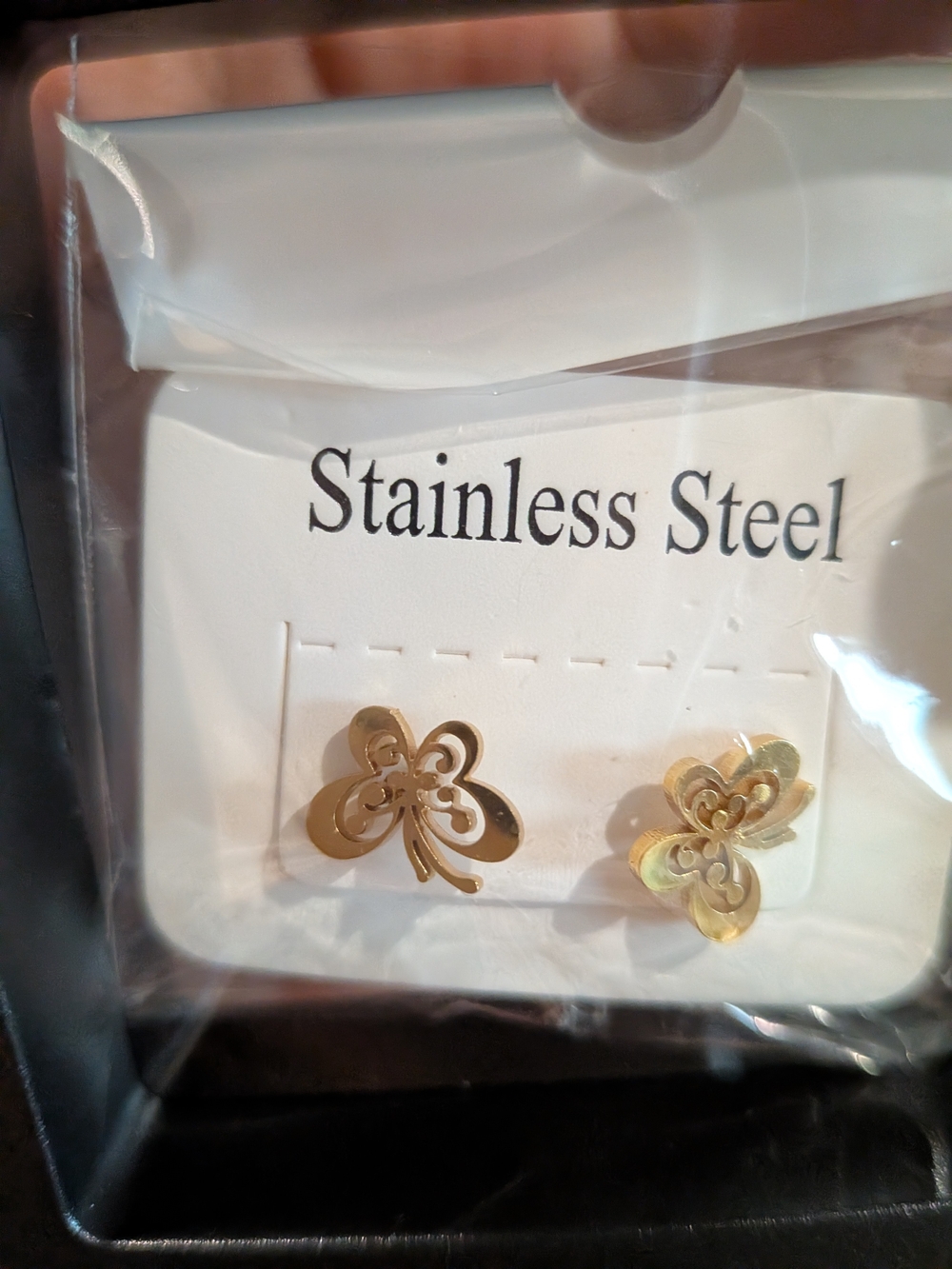 Gold Stainless‎ Steel Clover Stud Earrings - Unbranded